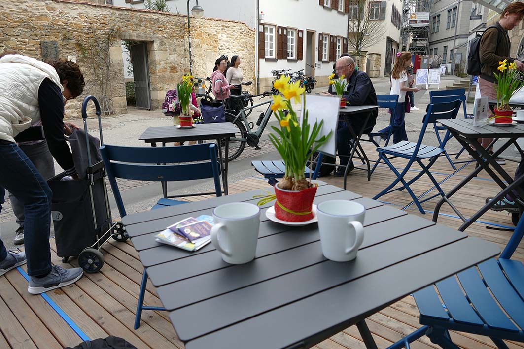 Saisoneröffnung der Leseterrasse
