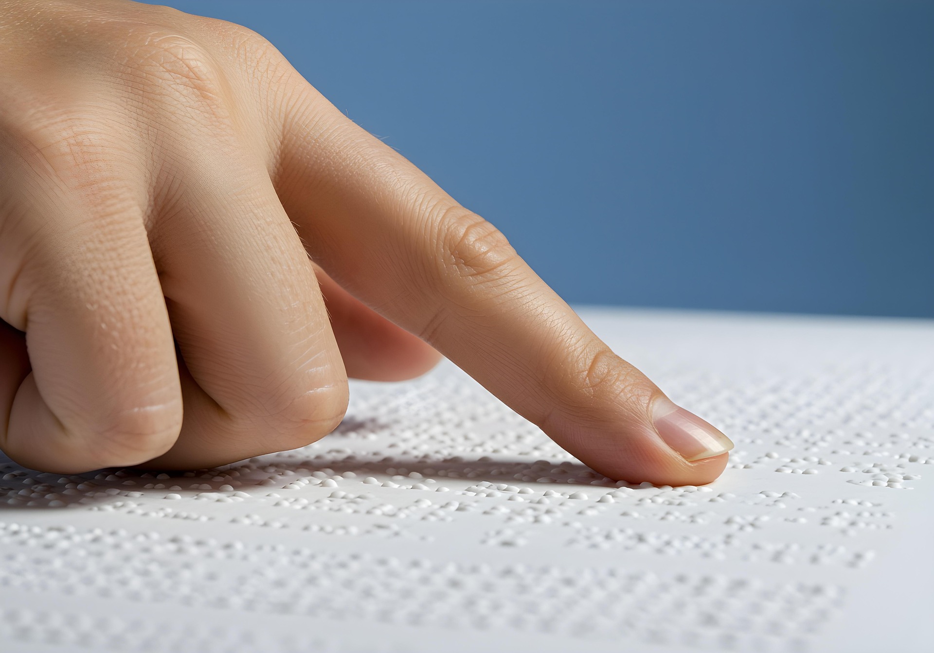 200 Jahre Braille-Schrift: Dunkellesung und Gespräch 