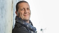 Es kam eine Figur aus dem Holz und erzählte ...